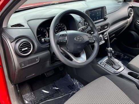Used 2018 Hyundai Kona SE FWD image 14