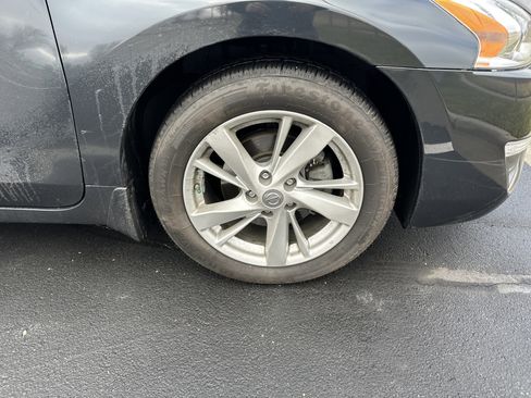 Used 2013 Nissan Altima 2.5 SV image 13