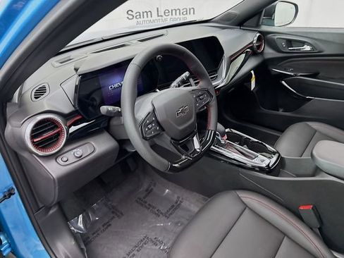 New 2026 Chevrolet Trax RS w/ Sunroof Package image 12