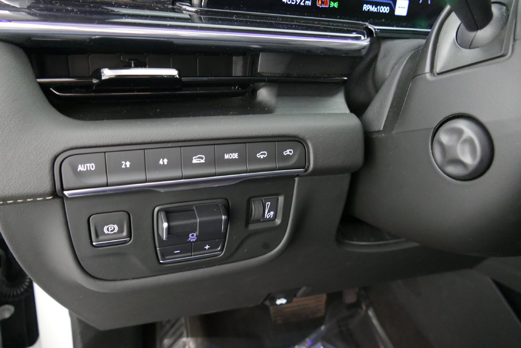 Used 2024 Cadillac Escalade ESV Sport w/ Touring Package AWD/4WD image 14