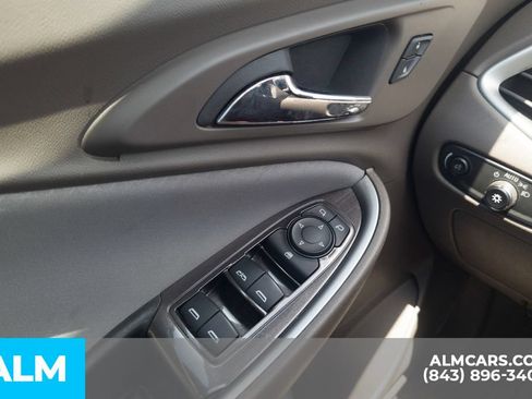 Used 2024 Chevrolet Malibu LT FWD image 14