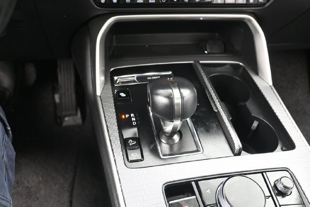 Certified 2024 MAZDA CX-90 Plug-In Hybrid w/ Premium Plus AWD/4WD image 27