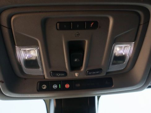 Used 2022 GMC Sierra 2500 Denali image 31