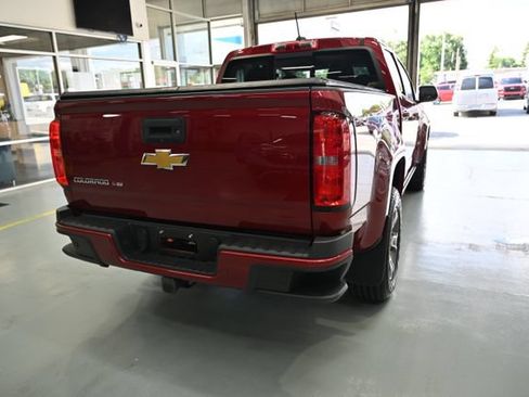 Used 2020 Chevrolet Colorado Z71 AWD/4WD image 5
