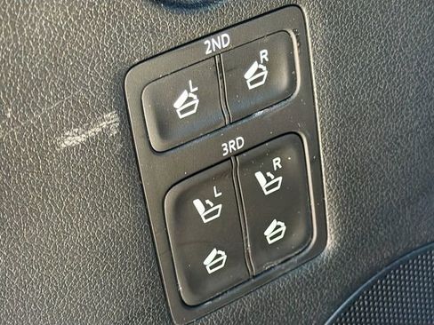 Used 2023 Hyundai Palisade Calligraphy w/ Cargo Package image 13