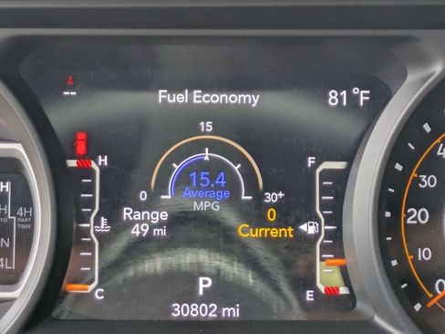 Used 2024 Jeep Wrangler Unlimited Rubicon AWD/4WD image 6