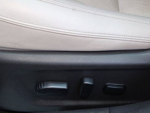 Used 2020 Nissan Altima 2.5 Platinum image 18