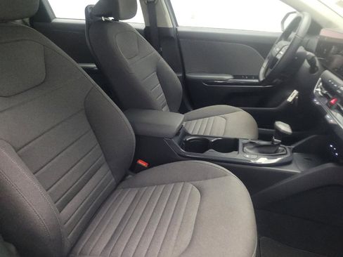 Used 2025 Kia K4 EX FWD image 21