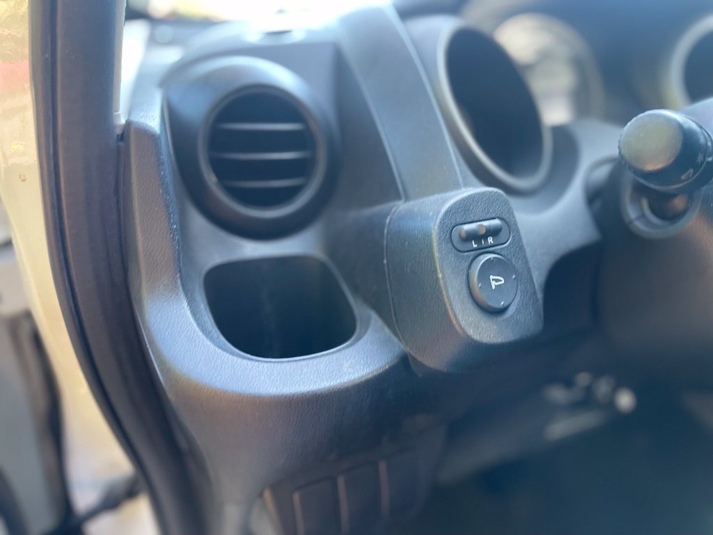 Used 2010 Honda Fit image 10