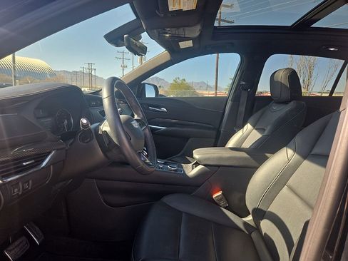 Used 2023 Cadillac XT4 Sport w/ Enhanced Visibility Package image 13