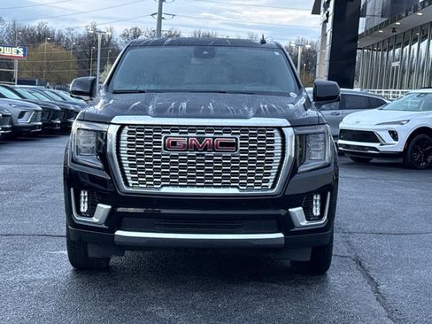 Used 2023 GMC Yukon Denali w/ LPO, Floor Liner Package image 18