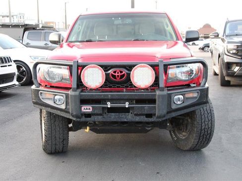 Used 2010 Toyota Tacoma 4x4 Double Cab image 2