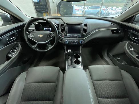 Used 2018 Chevrolet Impala LS FWD image 21