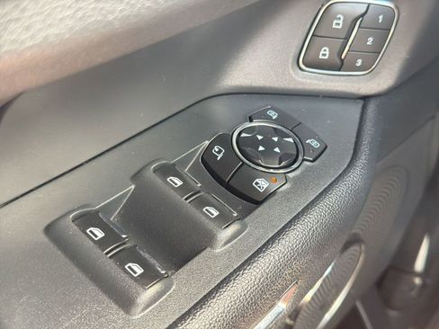 Used 2024 Ford Expedition Max XLT AWD/4WD image 27