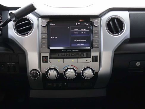 Used 2021 Toyota Tundra SR5 AWD/4WD image 15