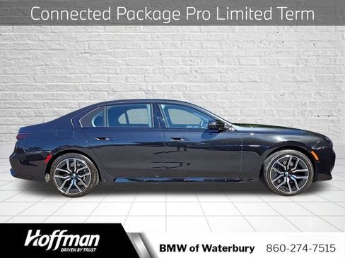 Certified 2026 BMW 760i xDrive AWD/4WD image 9