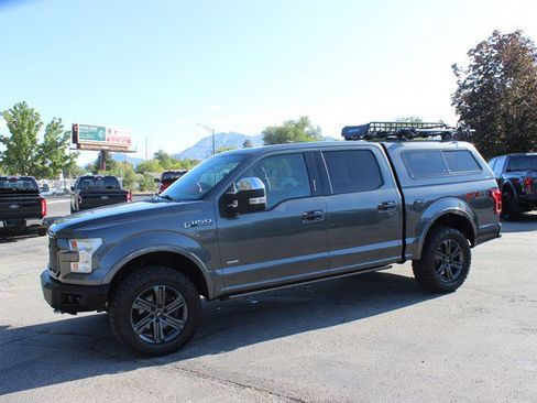 Used 2016 Ford F150 Platinum w/ Equipment Group 701A Luxury image 2