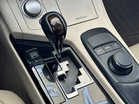 Used 2015 Lexus ES 350 w/ Premium Package FWD image 20
