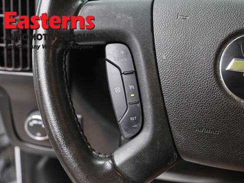 Used 2021 Chevrolet Express 2500 w/ Driver Convenience Package RWD image 15