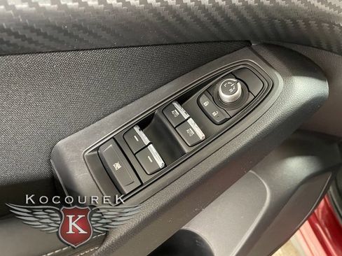 Used 2023 Subaru Ascent Premium w/ Convenience Package image 19