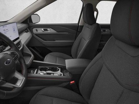 New 2026 Ford Explorer Active w/ Active Comfort Package AWD/4WD image 6
