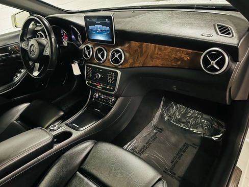 Used 2016 Mercedes-Benz GLA 250 4MATIC image 18