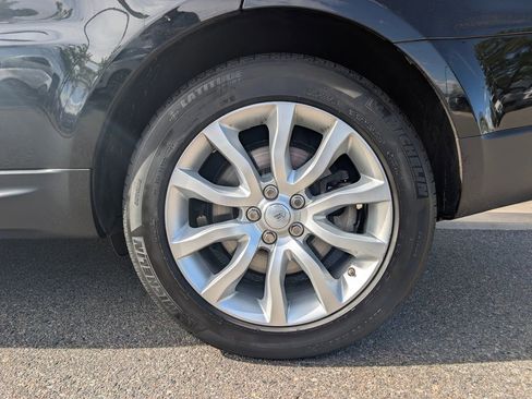 Used 2014 Land Rover Range Rover Sport HSE AWD/4WD image 5
