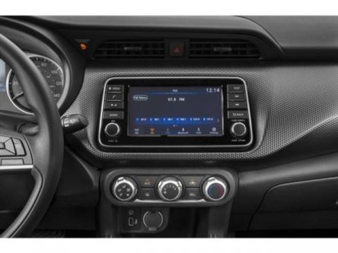 Used 2020 Nissan Kicks SV FWD image 13