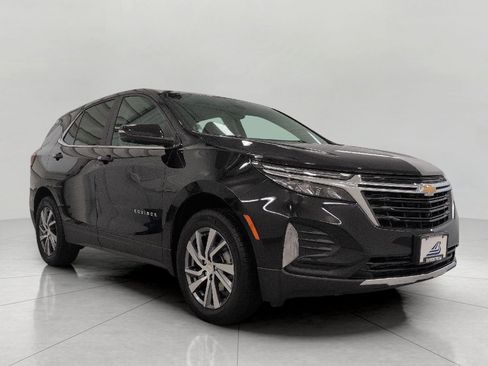 Used 2022 Chevrolet Equinox LT AWD/4WD image 1