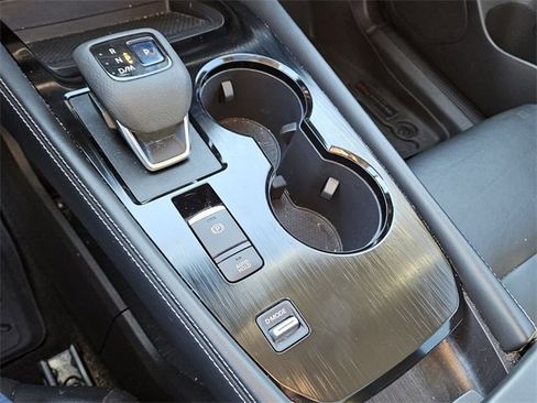 Used 2021 Nissan Rogue SL w/ Premium Package image 23