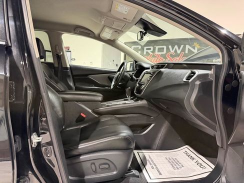 Used 2022 Nissan Murano SV w/ SV Midnight Edition Package FWD image 15