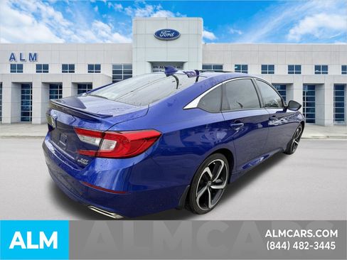 Used 2018 Honda Accord Sport image 5