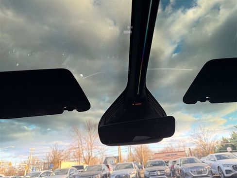 Used 2023 Lucid Air Grand Touring image 33