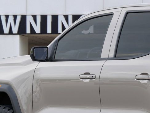 New 2026 GMC Canyon AT4 w/ Technology Plus Package AWD/4WD image 12