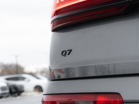 Used 2025 Audi Q7 3.0T Premium Plus w/ Premium Plus Package image 33