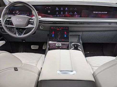 Used 2026 Cadillac Escalade V w/ LPO, Floor Liner Package AWD/4WD image 20