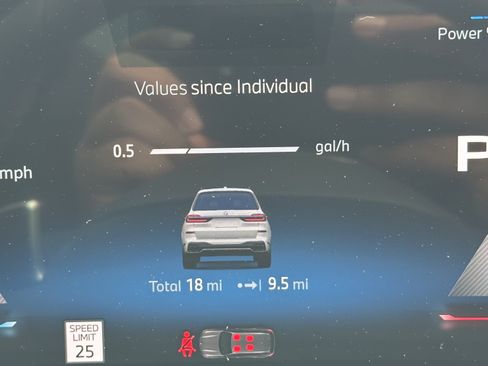Used 2026 BMW X7 M60i AWD/4WD image 21