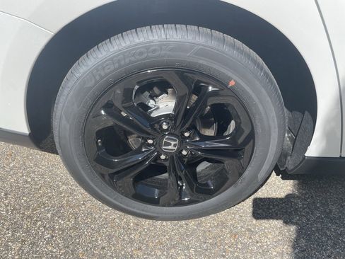 New 2025 Honda Accord SE image 7