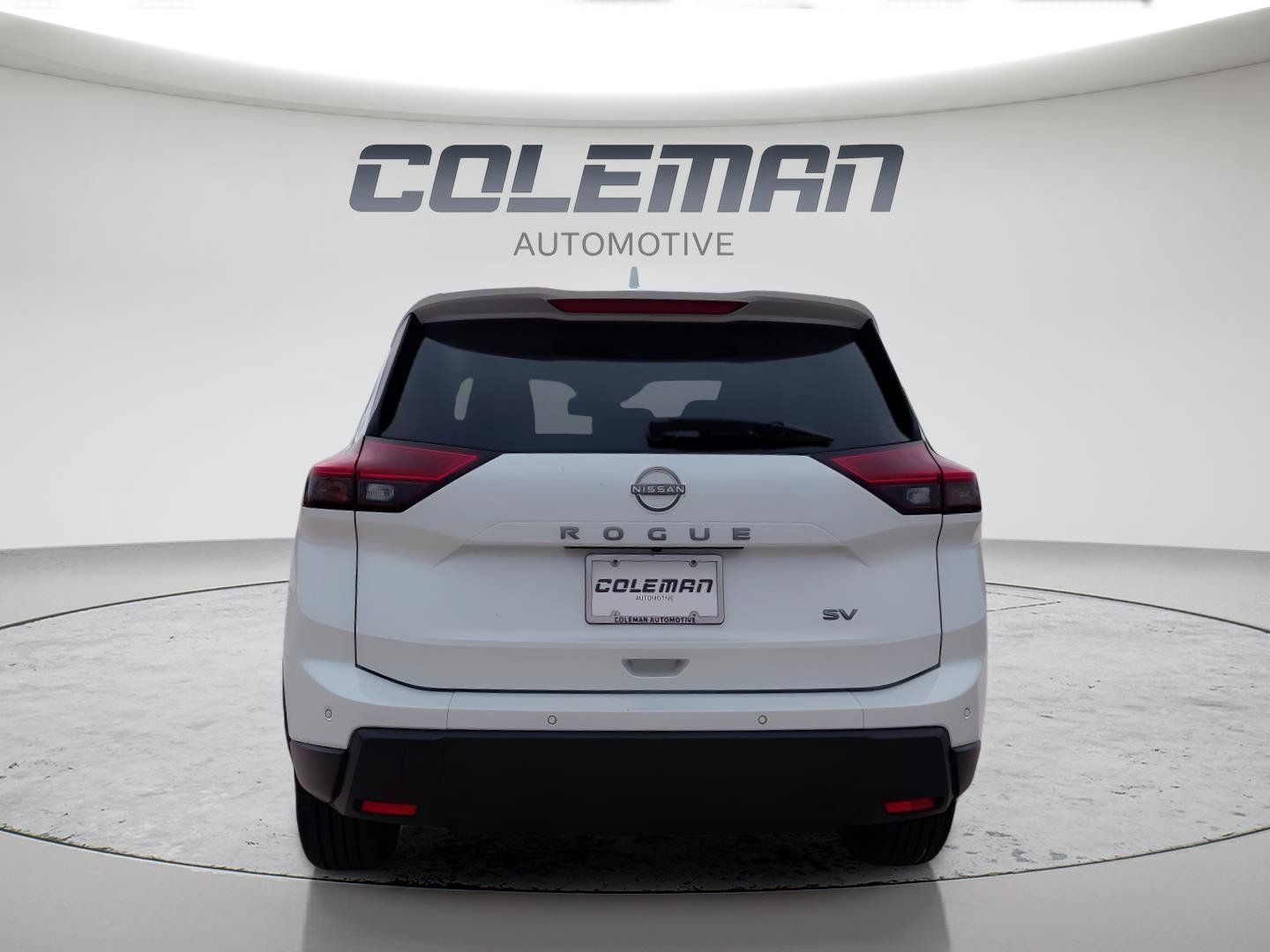 Used 2024 Nissan Rogue SV FWD image 8