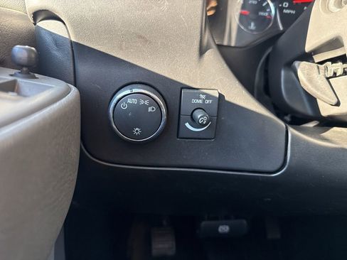 Used 2022 GMC Savana 2500 w/ Driver Convenience Package image 18