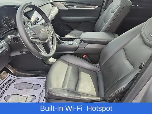 Used 2025 Cadillac XT5 Sportv w/ Technology Package AWD/4WD image 11