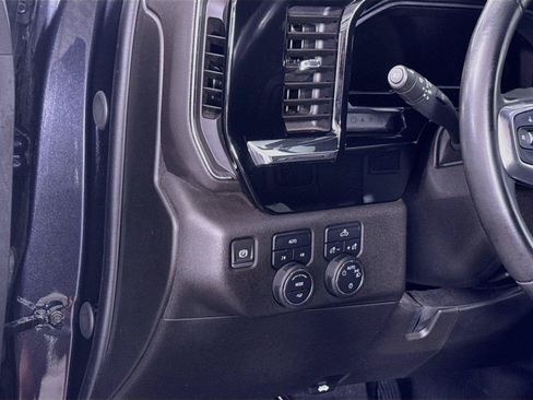 Used 2024 Chevrolet Silverado 1500 LT AWD/4WD image 4
