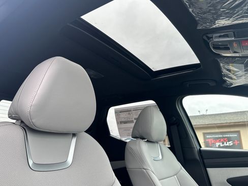 New 2026 Hyundai Santa Cruz Limited image 16