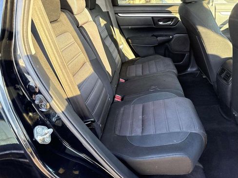 Used 2018 Honda CR-V LX image 9