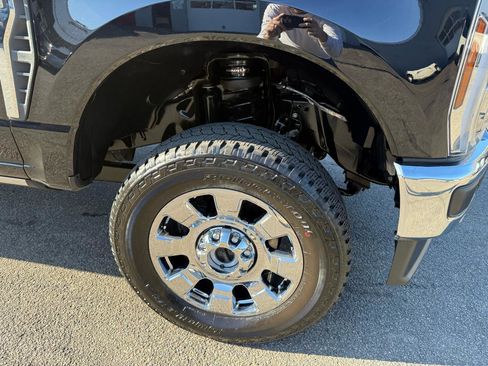 Used 2024 Ford F350 Lariat w/ Lariat Ultimate Package image 24