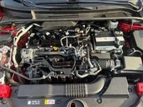 Used 2021 Toyota Corolla SE image 9