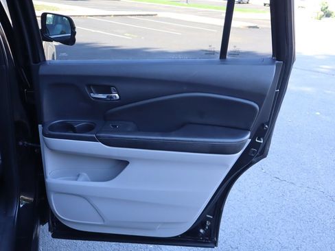 Used 2018 Honda Pilot EX-L image 27
