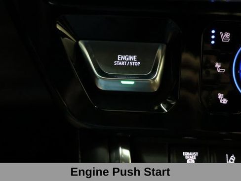 Used 2025 GMC Sierra 2500 Denali Ultimate AWD/4WD image 30