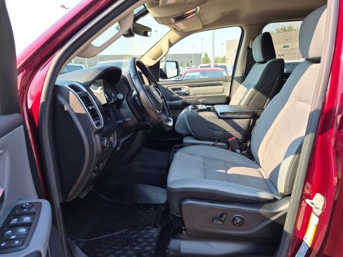 Used 2020 RAM 1500 Big Horn AWD/4WD image 15
