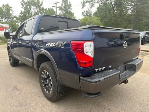 Used 2017 Nissan Titan PRO-4X AWD/4WD image 7
